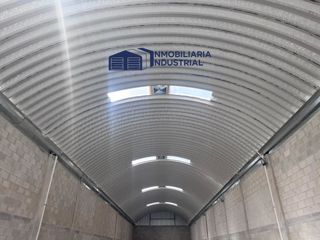 400 M2 CHICHÍ SUÁREZ (6)