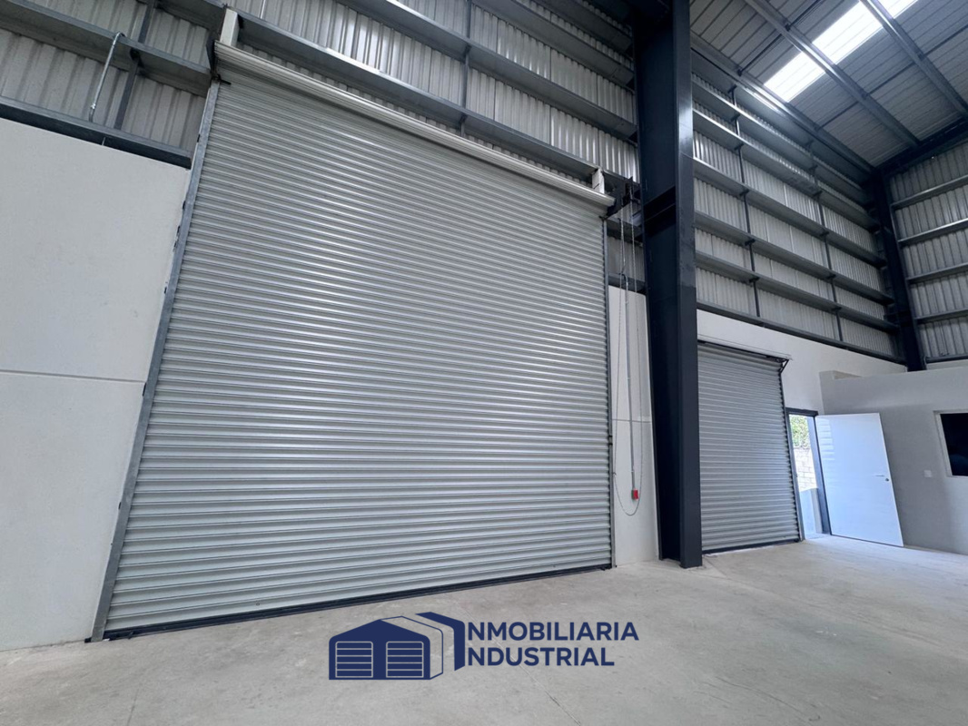 1,200 M2 CD INDUST (25)