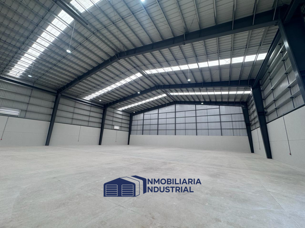 1,200 M2 CD INDUST (4)
