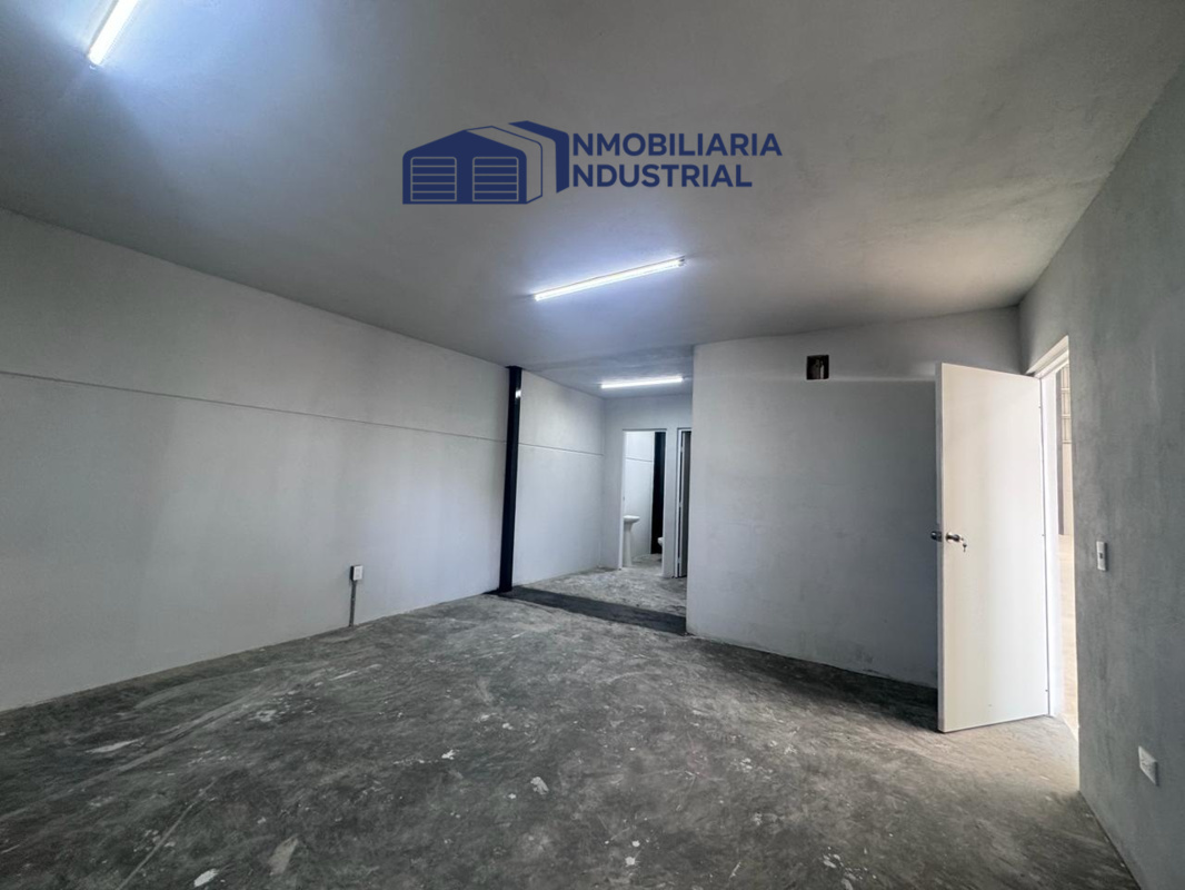 1,200 M2 CD INDUST (8)